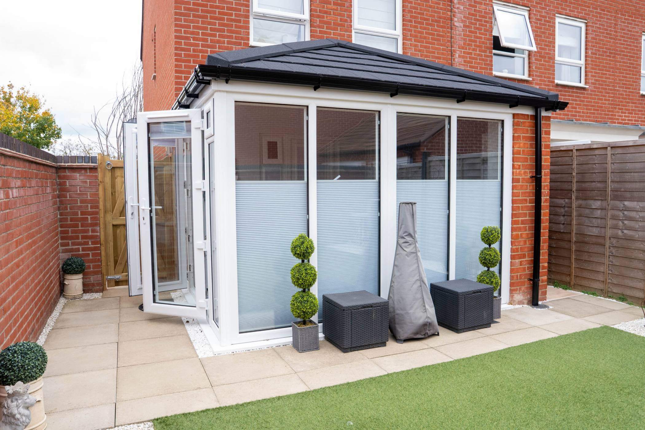 Edwardian vs Victorian Conservatory: Which Is Best For You?